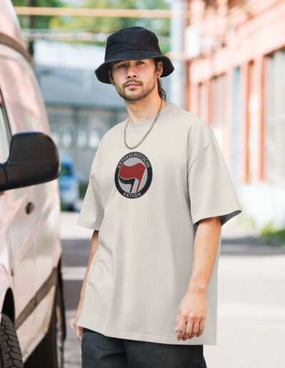 Antifa Antifaschistische Aktion Flag Oversized Faded T-shirt